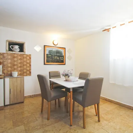 House Kacana 2307